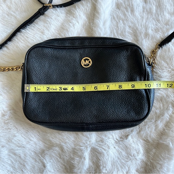 Michael Kors black leather crossbody bag - Picture 10 of 14